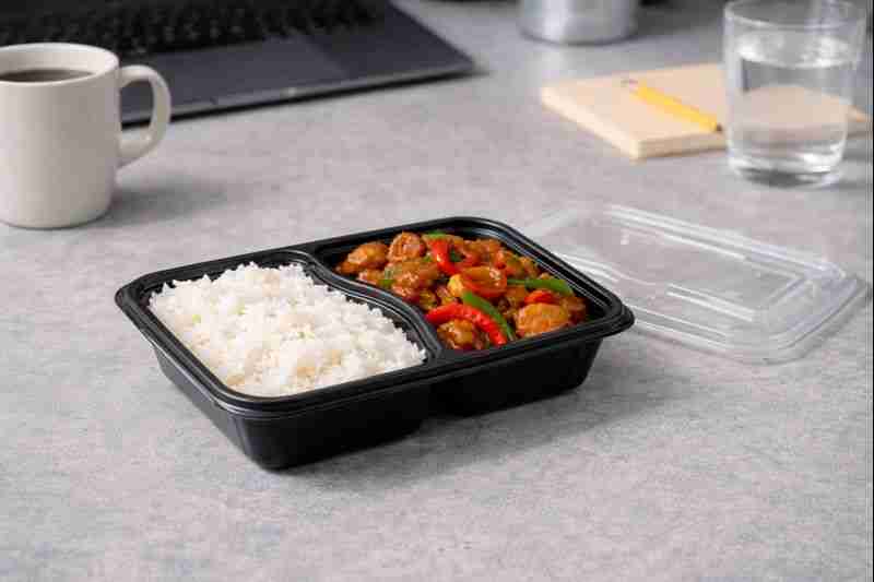 BOITE RECT PP BLACK 232OZ - 900ML 2COMP PQT DE 50